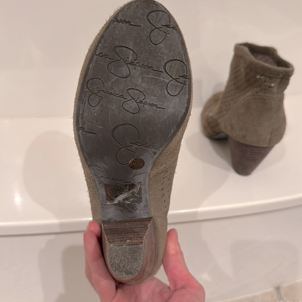Jessica Simpson booties - Picture 3 of 6